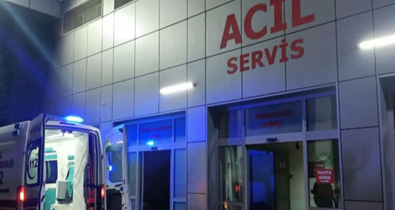 Bıçaklı kavgada kan aktı: 2 kişi yaralandı