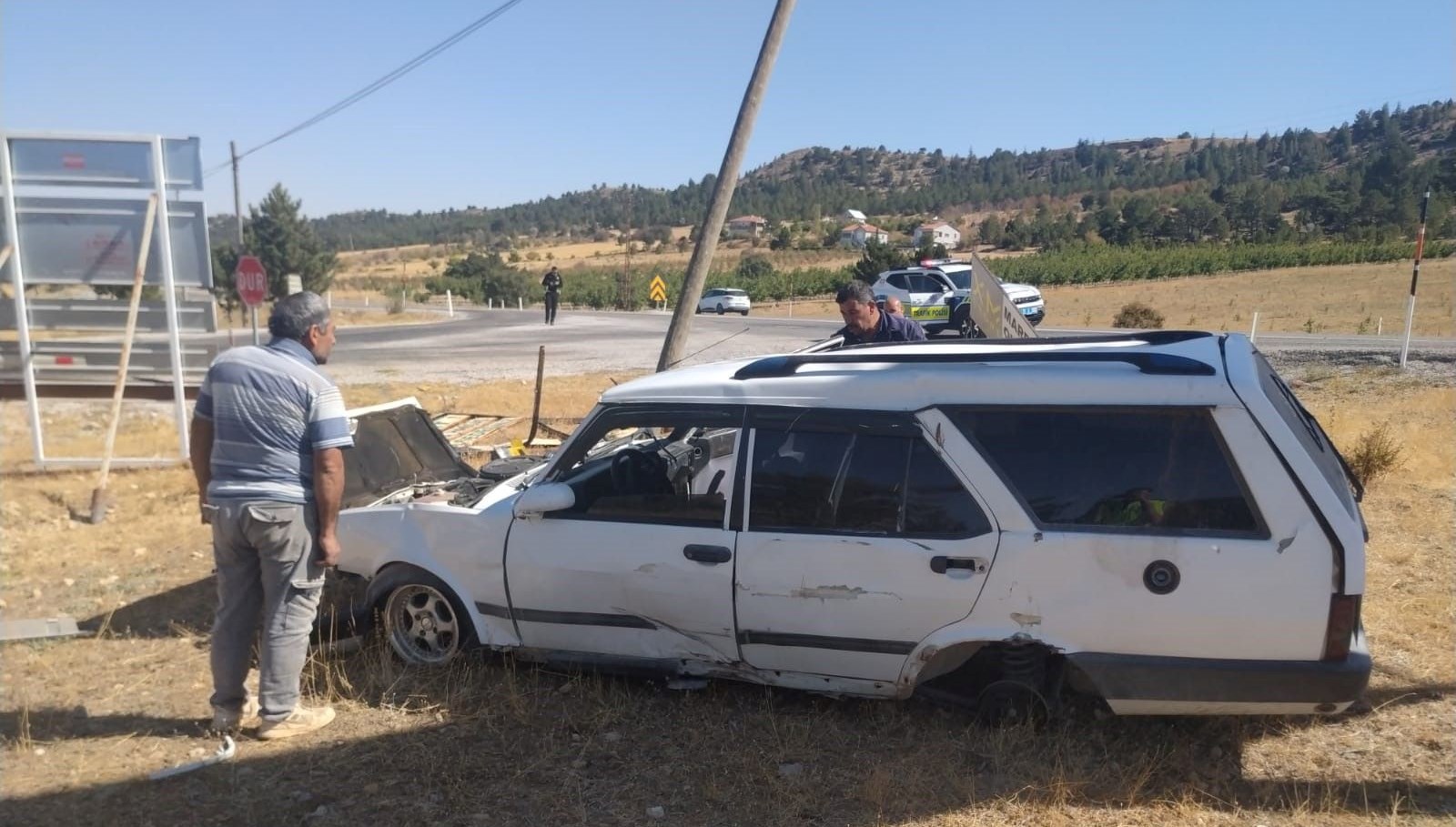 Karaman’da otomobil takla attı: 2 yaralı