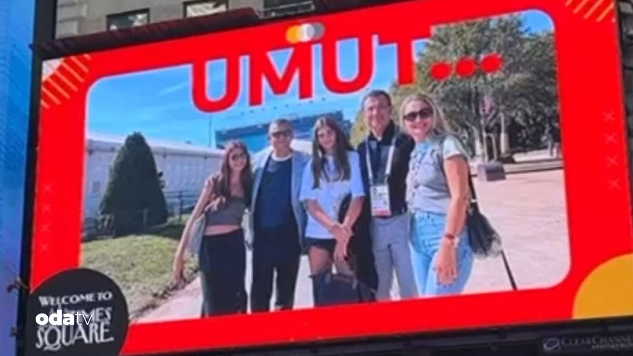 Times Meydanı’nda Ekrem İmamoğlu ve Özgür Özel sürprizi