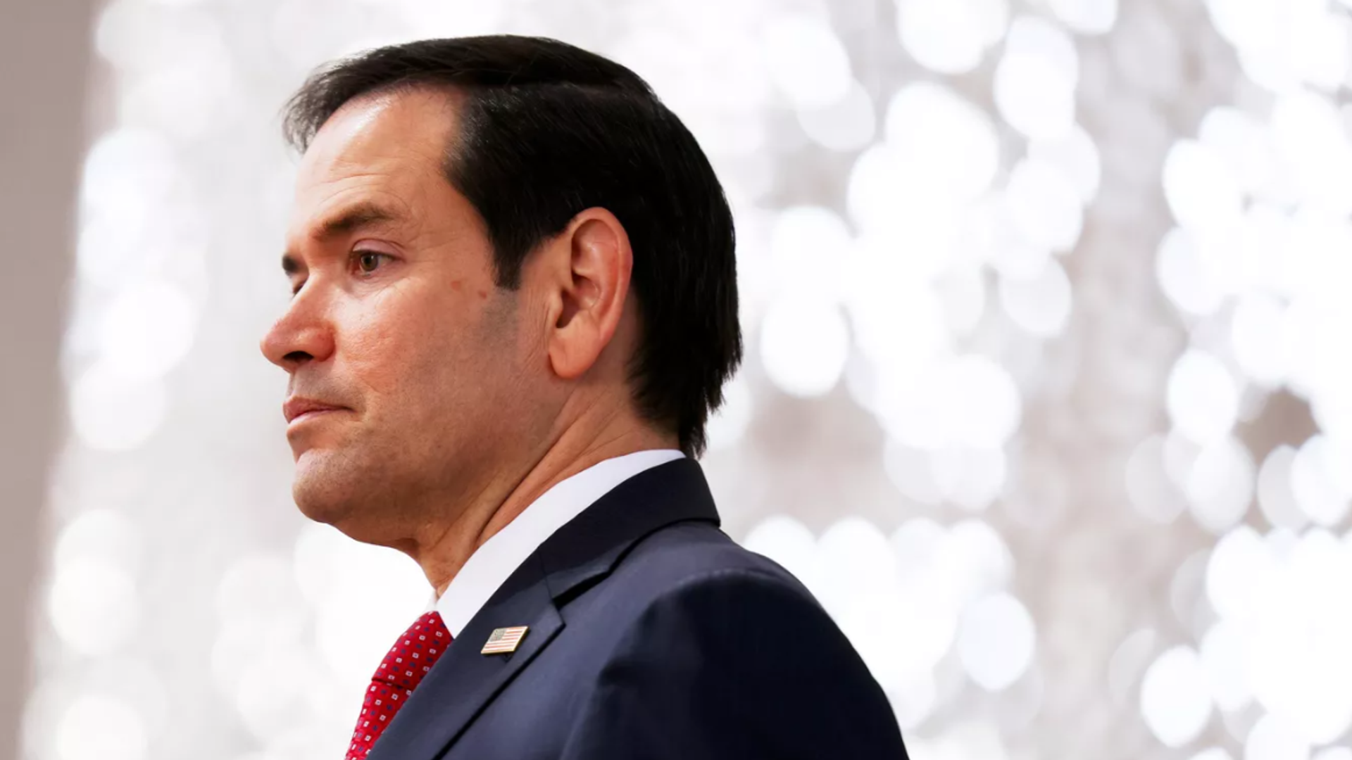 Batı medyası: ABD, Ukrayna’da önce barış sonra güvenlik garantileri istiyor