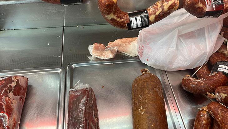 Bilecik’te hijyen denetimi: Kasap dükkanında skandal görüntüler! Ceza yağdı