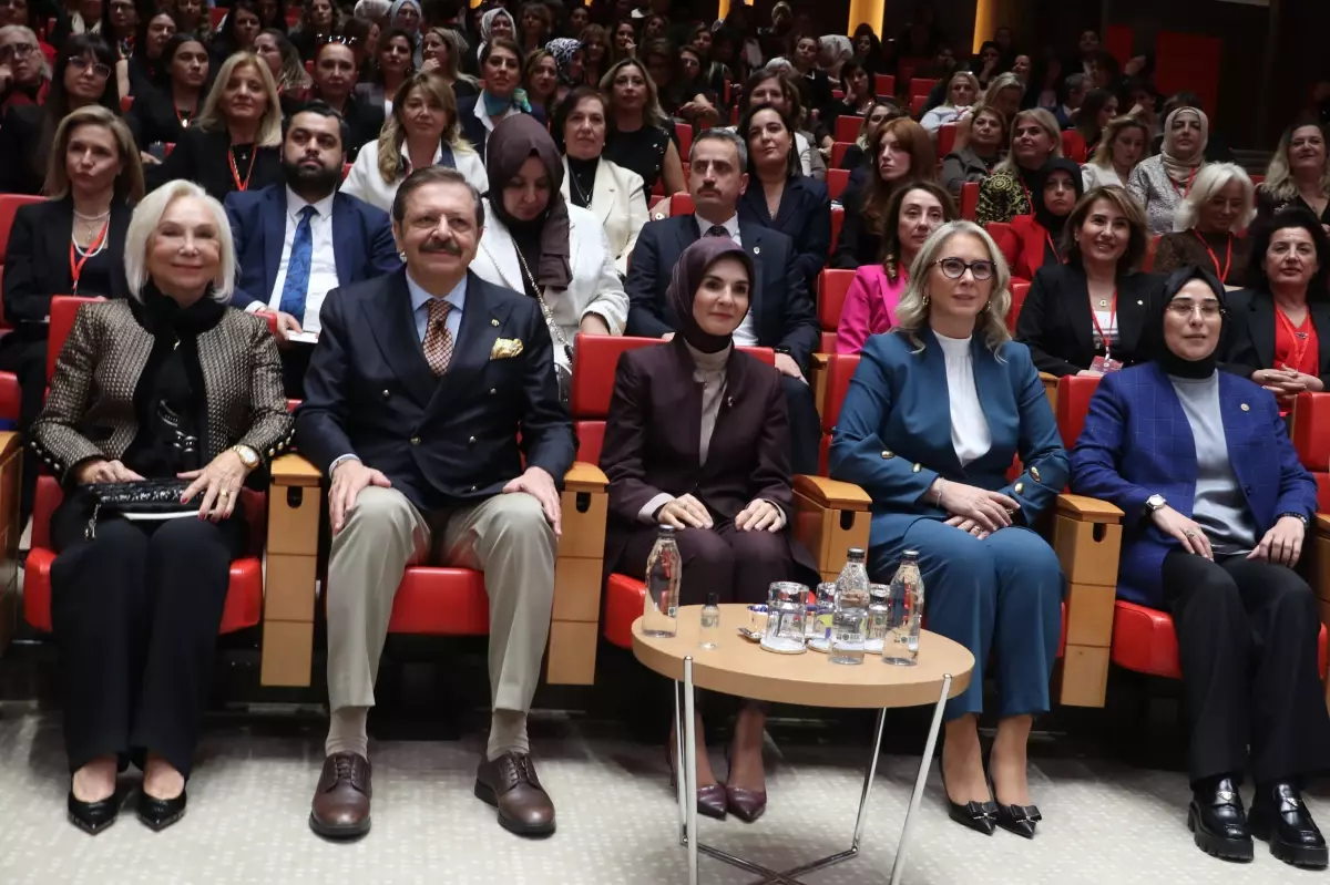 Genç Kadın Girişimciler Güçleniyor