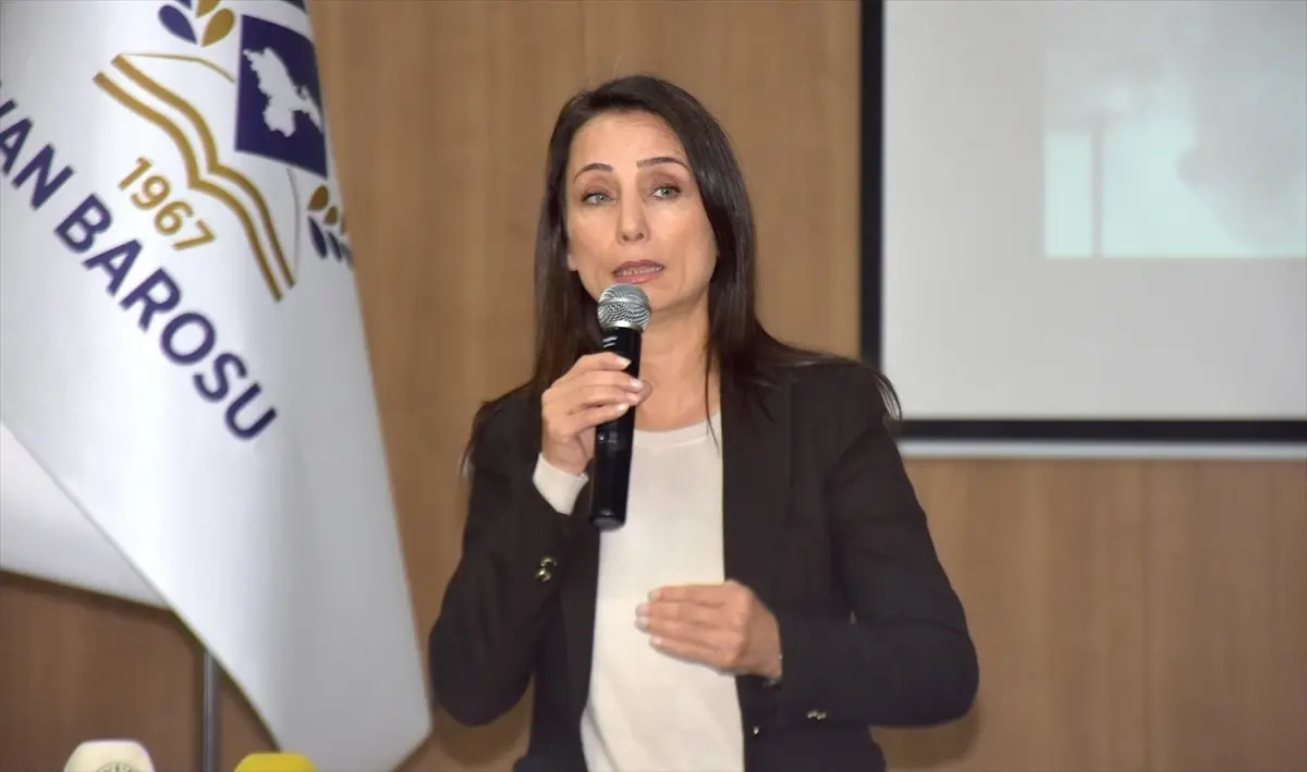 Hatimoğulları: Kürt Sorunu Kalıcı Barış ve Demokrasi ile Çözülmeli