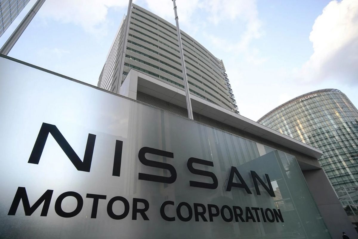 Nissan, Avrupa bölge ofisinde 87 pozisyonu kapatıyor, şirketin S&P notu ise BB-‘ye düştü