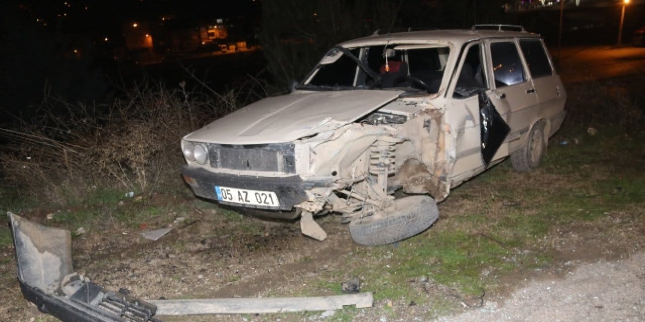 Amasya’da araçlar birbirine girdi: 6 yaralı