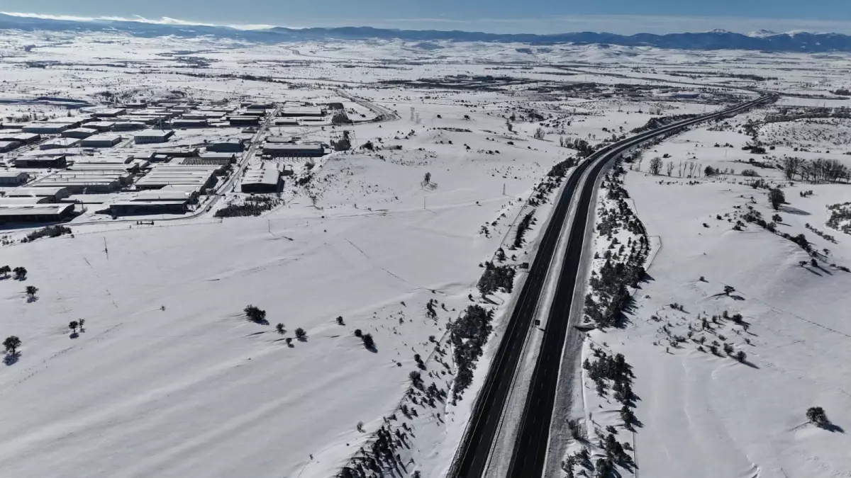 Bakanlık: D-100 Devlet Yolu’nun Gerede-Karabük kesimi ulaşıma açıldı