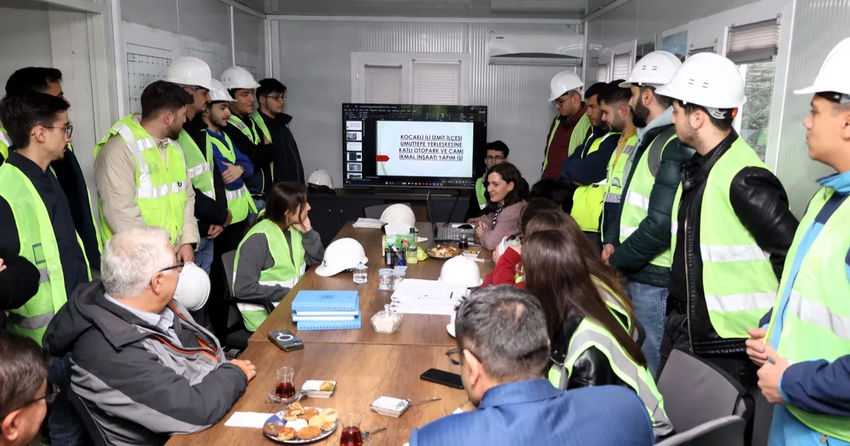 KOÜ’lü öğrenciler Büyükşehir’in projesini inceledi