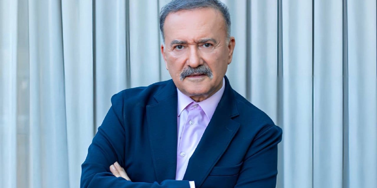 TÜYAP Kitap Fuarı’nda Murathan Mungan için onur gecesi düzenlendi