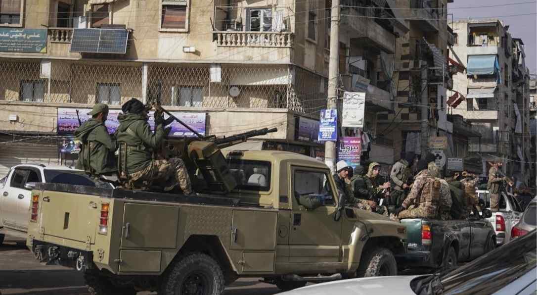 Suriye ordusu Rakka, Haseke ve Halep hattında iki insani koridor açtı